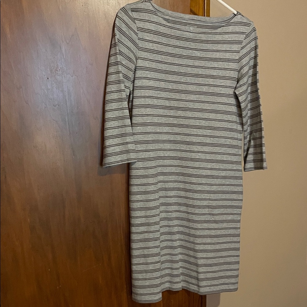 Garnet Hill Striped Gray Dress